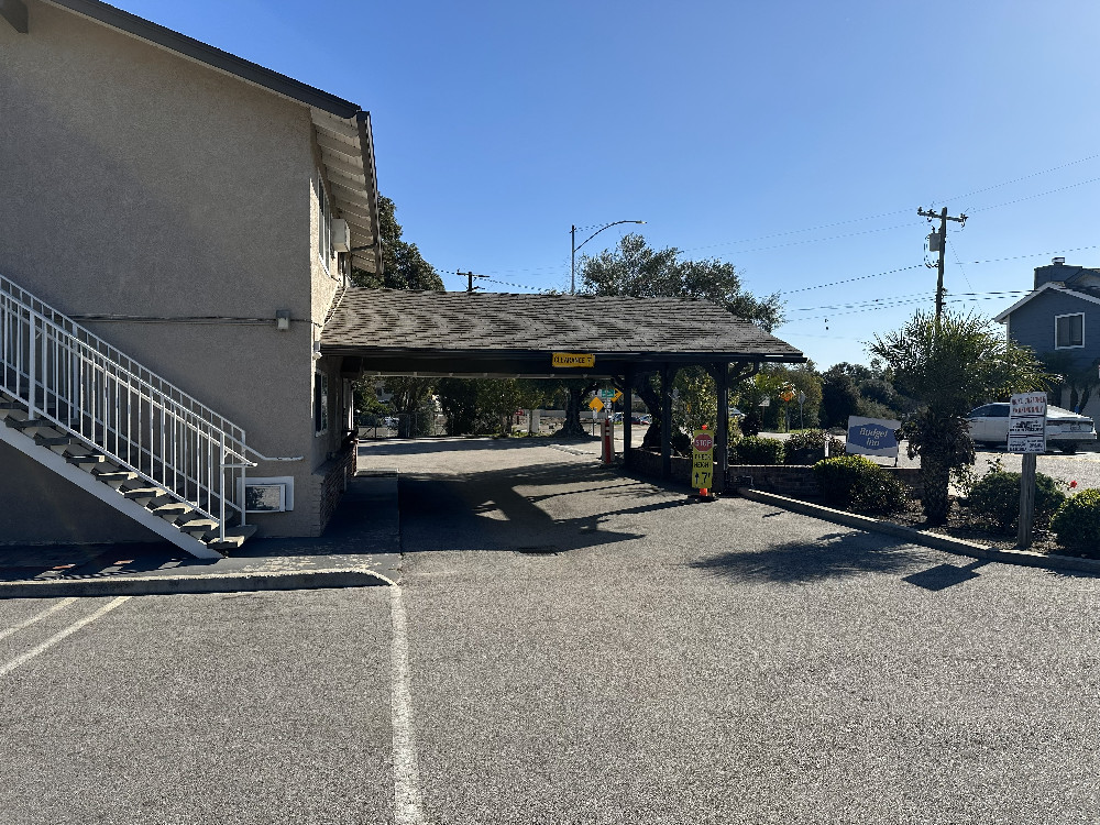 Budget Inn San Luis Obispo Gallery - Exterior